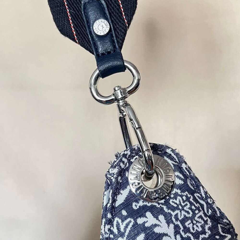 Kipling Woodstock Alexsy Medium Shoulder Bag Blue Embrace GG Kipling - Picture 4 of 15